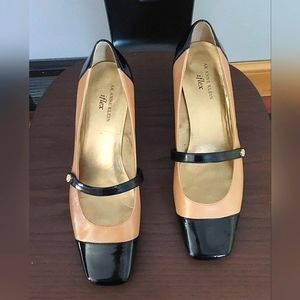 Gently Used  - AK ANNE KLIEN iflex stacked heels